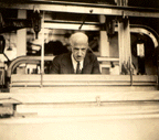 Photograph of Dean Nelson at a loom.